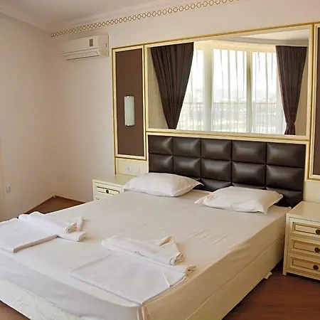 Hotel Golden Rainbow Vip 3*